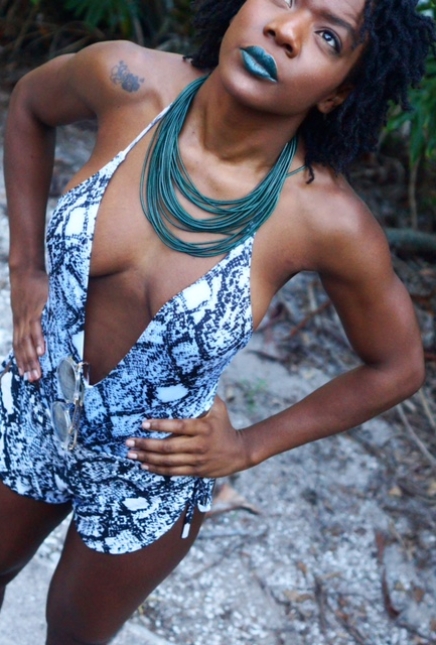 Fete-A-Quete: Cooler Suits To Cruise In
